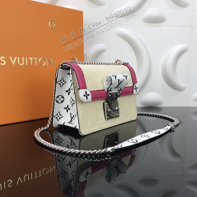 LV包 lv新款女包 Wynwood手袋 壓紋漆光牛皮 LV鏈條斜跨女包  ydh3453